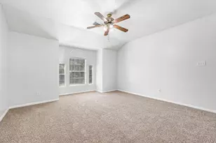 8823 Emerald Heights Ln, Houston, TX 77083 - Photo 20