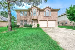8823 Emerald Heights Ln, Houston, TX 77083 - Photo 2