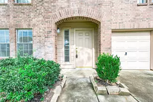 8823 Emerald Heights Ln, Houston, TX 77083 - Photo 8
