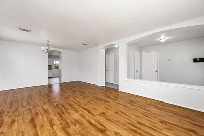 8823 Emerald Heights Lane, Houston, TX 77083 - Photo 12