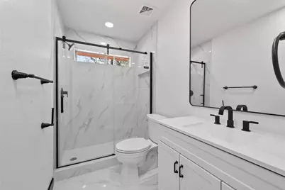 10703 White Bridge Lane, Sugar Land, TX 77498 - Photo 24