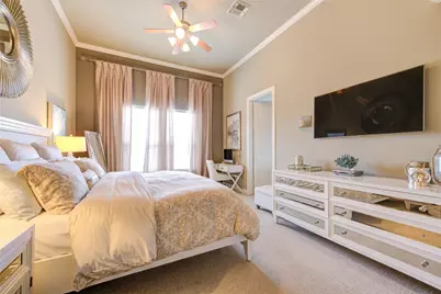 1110 Sherwood Trail, Houston, TX 77043 - Photo 10