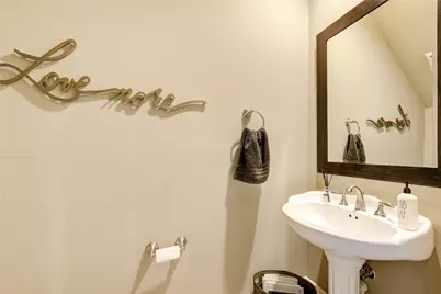 1110 Sherwood Trail, Houston, TX 77043 - Photo 28