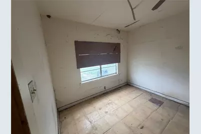 407 E 2nd Street, Bishop, TX 78343 - Photo 4