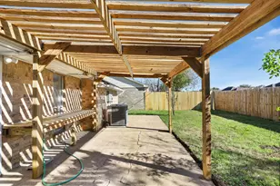 13535 Bonilla Ln, Houston, TX 77083 - Photo 20