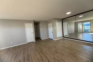 10001 Westpark Dr, Houston, TX 77042 - Photo 10