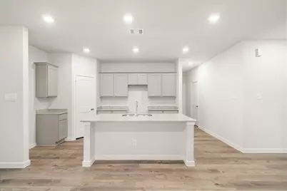 11334 Youngquist Drive, Mont Belvieu, TX 77585 - Photo 2