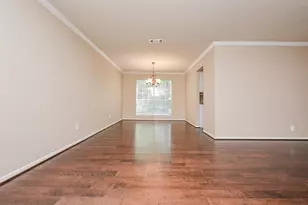 10 Ridgecross Pl, The Woodlands, TX 77381 - Photo 6
