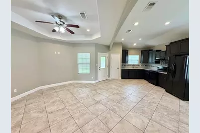 2865 Amber Avenue, Groves, TX 77619 - Photo 2