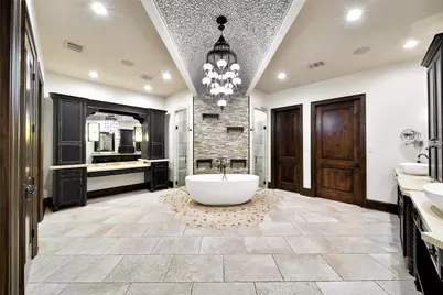 2 Highclere Park Drive, Spring, TX 77379 - Photo 20