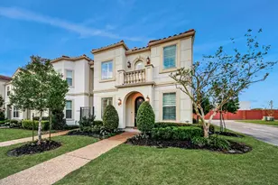 13623 Teal Bluff Ln, Houston, TX 77077 - Photo 2