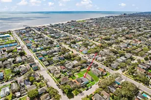 2811 Ave O 1/2, Galveston, TX 77550 - Photo 26