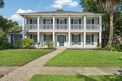 1026 Cragmore Drive, Seabrook, TX 77586 - Photo 1