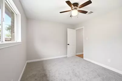 9002 San Jose Avenue, Texas City, TX 77591 - Photo 18