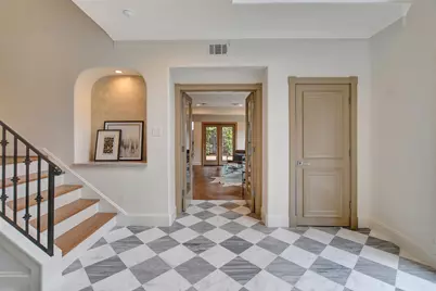 2817 Newman Street, Houston, TX 77098 - Photo 8