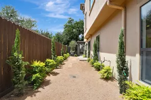 2817 Newman St, Houston, TX 77098 - Photo 42