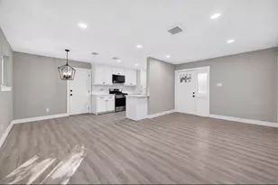 3542 Orange Grove Dr, Houston, TX 77039 - Photo 8
