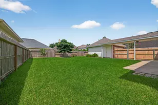 11711 Summer Brook Ct, Pearland, TX 77584 - Photo 38