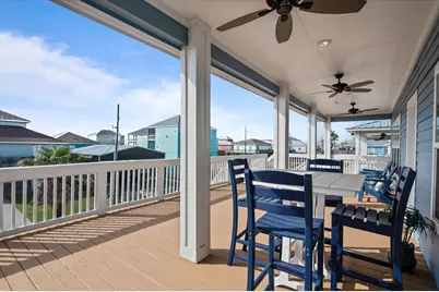 1985 Avenue I, Crystal Beach, TX 77650 - Photo 2