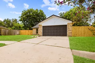 7310 Londres Dr, Houston, TX 77083 - Photo 1
