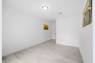 7310 Londres Drive, Houston, TX 77083 - Photo 20
