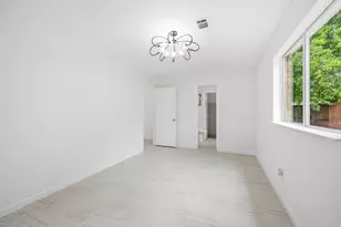 7310 Londres Dr, Houston, TX 77083 - Photo 22
