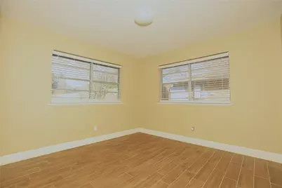 103 E Meadow Lane, West Columbia, TX 77486 - Photo 12