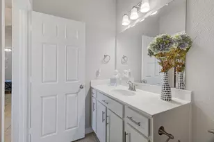 16514 Twinwalker Drive, Houston, TX 77049 - Photo 28