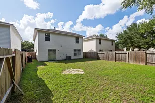 7230 Leafwind Dr, Cypress, TX 77433 - Photo 28