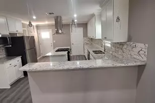 5210 Polk Street St, Houston, TX 77023 - Photo 4