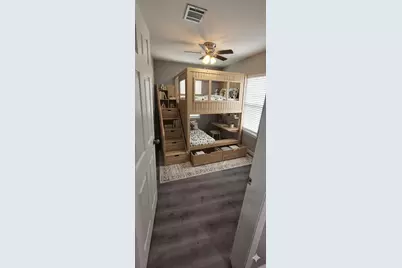 5210 Polk Street Street, Houston, TX 77023 - Photo 12