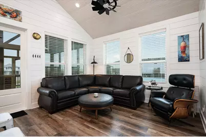 1185 Mabry Street, Gilchrist, TX 77617 - Photo 36