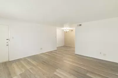 429 N Post Oak Lane #429, Houston, TX 77024 - Photo 6