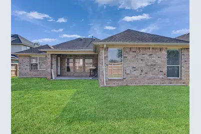 2306 Diamond Springs Drive, Pearland, TX 77584 - Photo 2