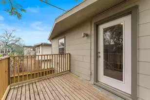 1409 Maryland St, Houston, TX 77006 - Photo 6