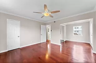 1409 Maryland St, Houston, TX 77006 - Photo 4