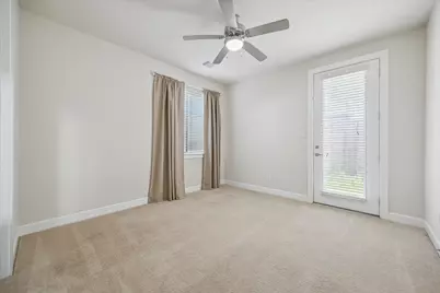 4113 Eigel Street, Houston, TX 77007 - Photo 6