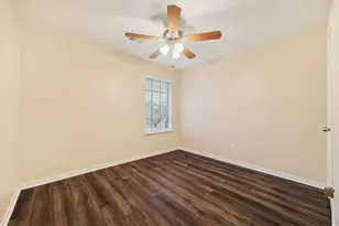 6327 Box Bluff Ct, Sugar Land, TX 77479 - Photo 22