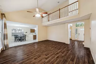 6327 Box Bluff Ct, Sugar Land, TX 77479 - Photo 10