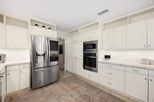 2723 Kismet Ln, Houston, TX 77043 - Photo 10