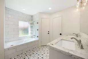2723 Kismet Ln, Houston, TX 77043 - Photo 16