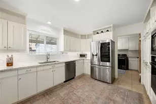 2723 Kismet Ln, Houston, TX 77043 - Photo 8