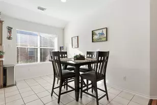 203 Colony Lake Ln, Dickinson, TX 77539 - Photo 8