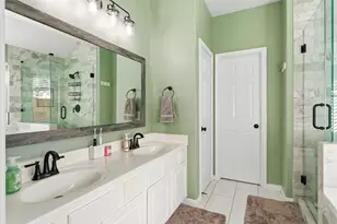 203 Colony Lake Ln, Dickinson, TX 77539 - Photo 14