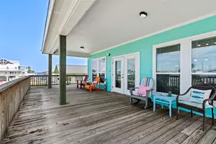 3923 Reeves Dr, Galveston, TX 77554 - Photo 26