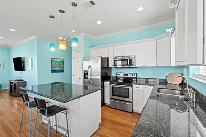 3923 Reeves Drive, Galveston, TX 77554 - Photo 10