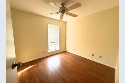 7575 Cambridge Street #1902, Houston, TX 77054 - Photo 6