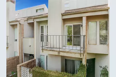 10811 Richmond Avenue #20, Houston, TX 77042 - Photo 32