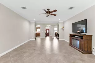 318 Shawnee Dr, Conroe, TX 77316 - Photo 20