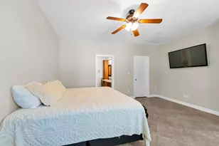 318 Shawnee Dr, Conroe, TX 77316 - Photo 24